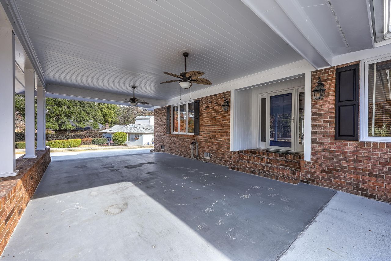 125 Cooper Drive Photo 4