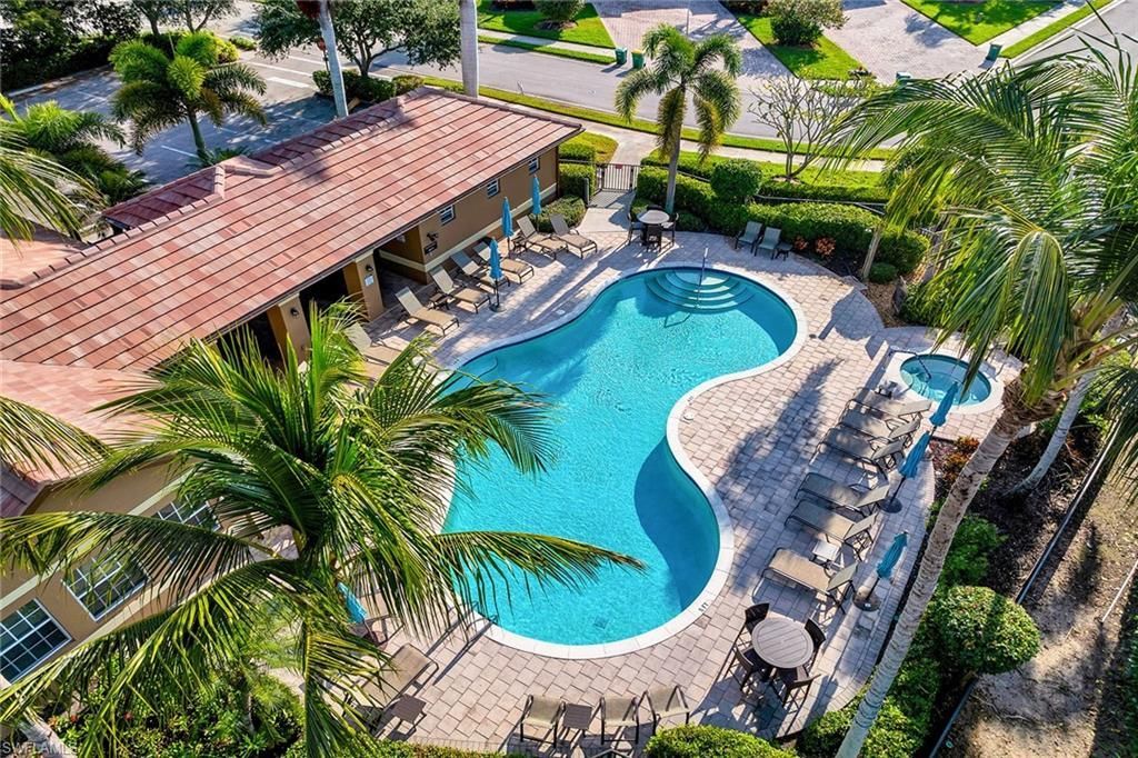 6689 Alden Woods Cir, Unit 201, Naples, FL 34113 Photo