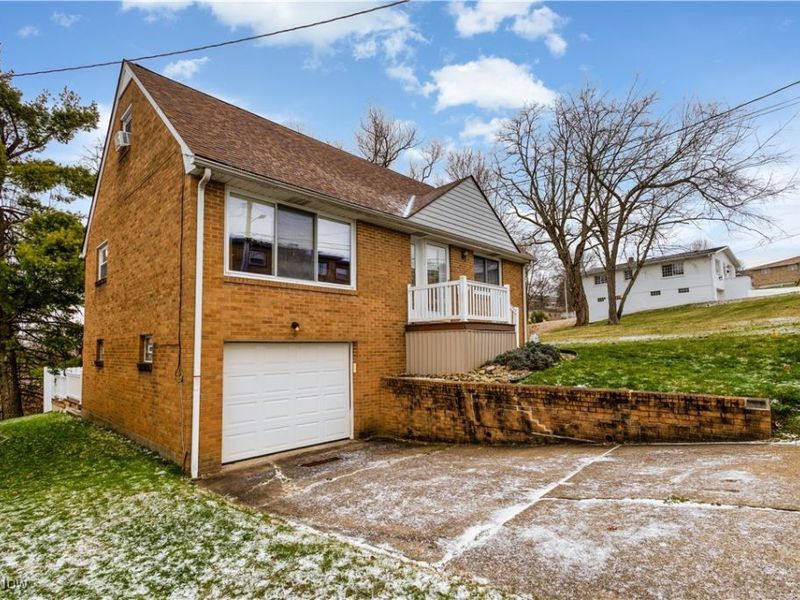 218 Pico Street, Steubenville, OH 43952 Photo 2