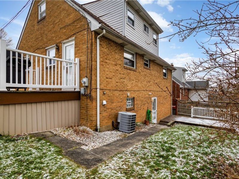 218 Pico Street, Steubenville, OH 43952 Photo 4