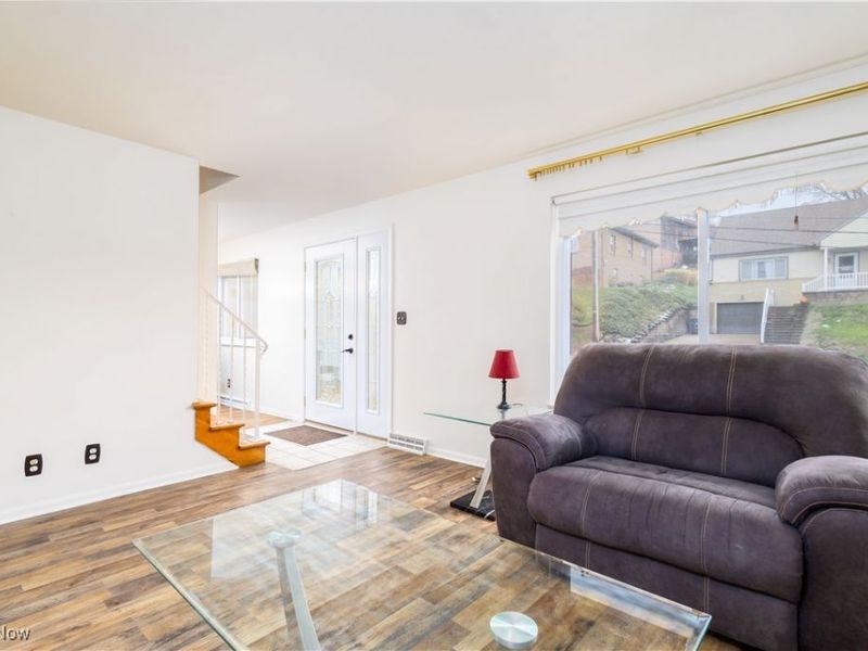 218 Pico Street, Steubenville, OH 43952 Photo 9