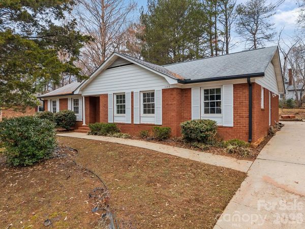 1045 S Magnolia Street, Mooresville, NC 28115