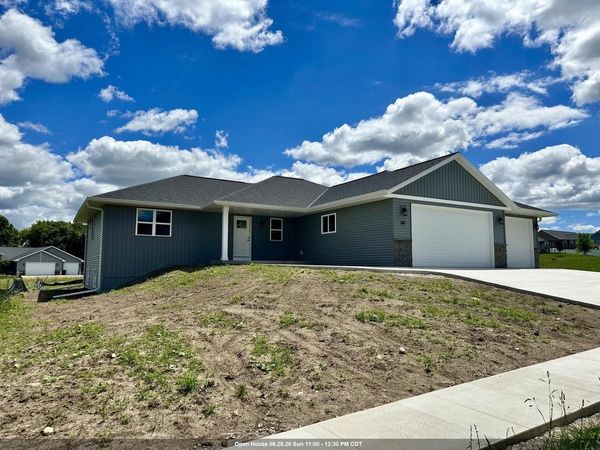 341 LEONA WAY, Oakfield, WI 53065