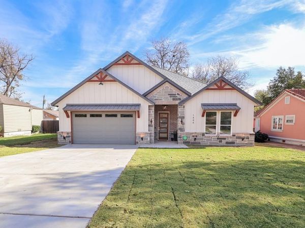 1444 Long Avenue, River Oaks, TX 76114