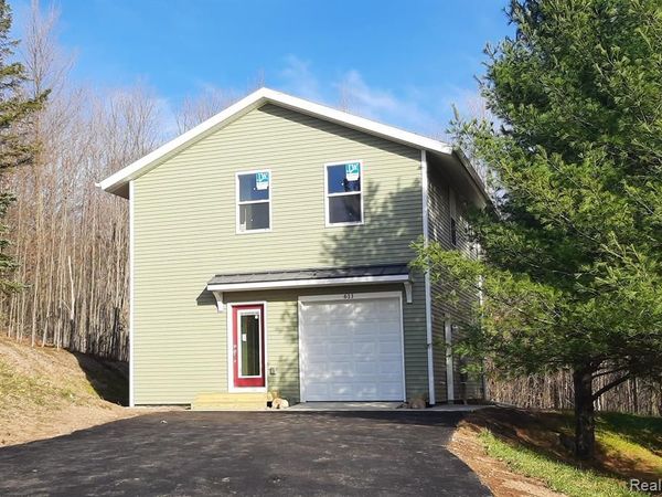 611 Michael Avenue, Traverse City, MI 49685