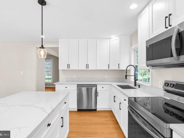 5485 SOLOMONS ISLAND ROAD, LOTHIAN, MD 20711