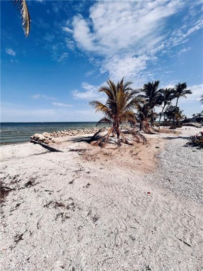 8315 Main St, Bokeelia, FL 33922 Photo