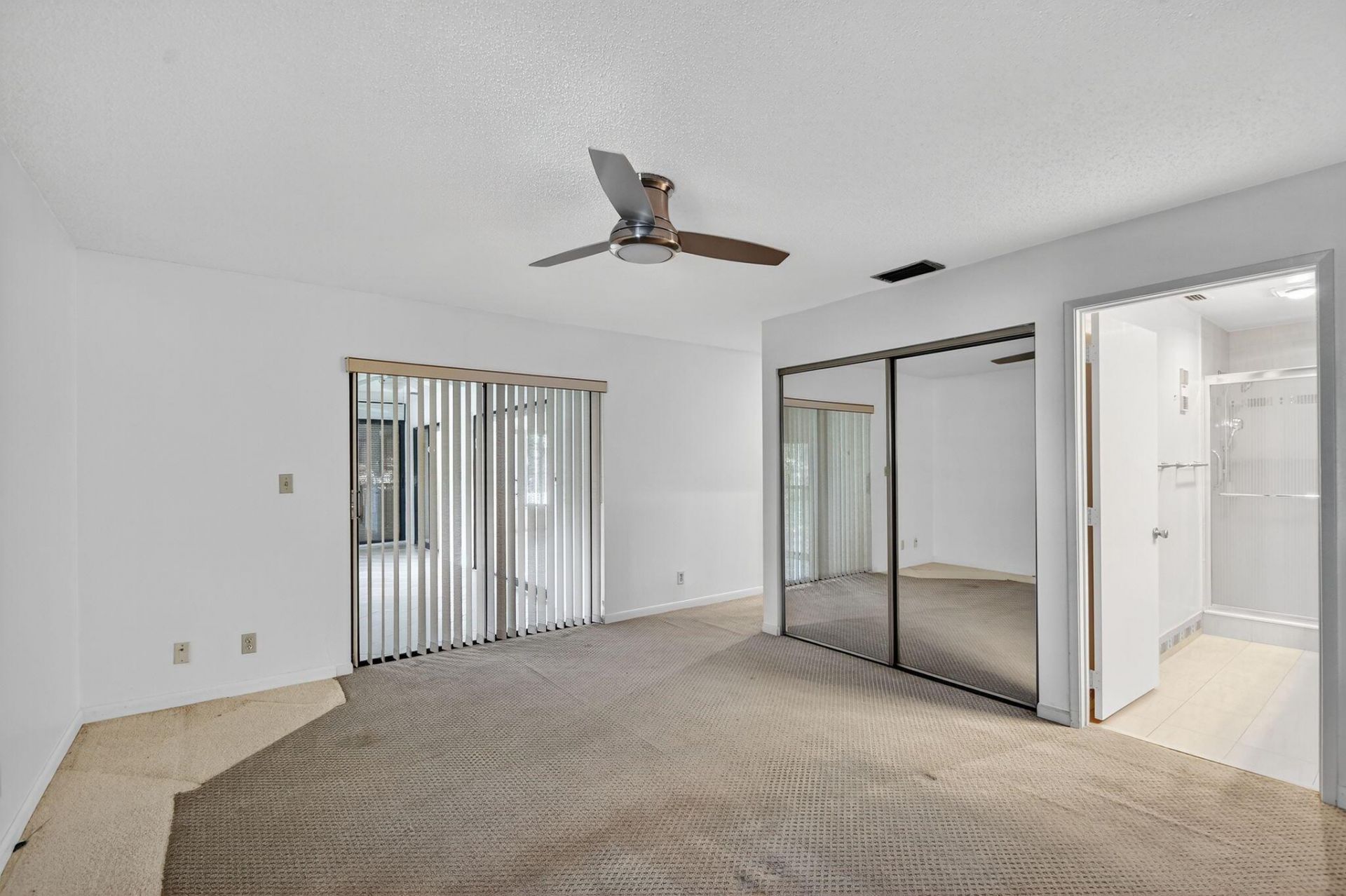 10631 Ocean Palm Way, Unit 202, Boynton Beach, FL 33437 Photo