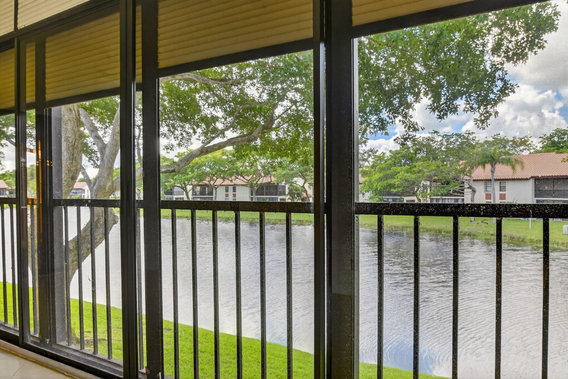 10631 Ocean Palm Way, Unit 202, Boynton Beach, FL 33437 Photo