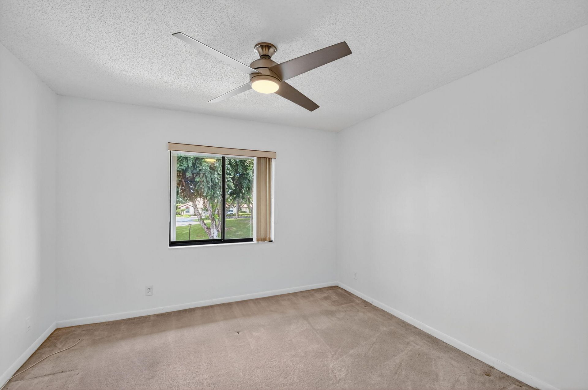 10631 Ocean Palm Way, Unit 202, Boynton Beach, FL 33437 Photo