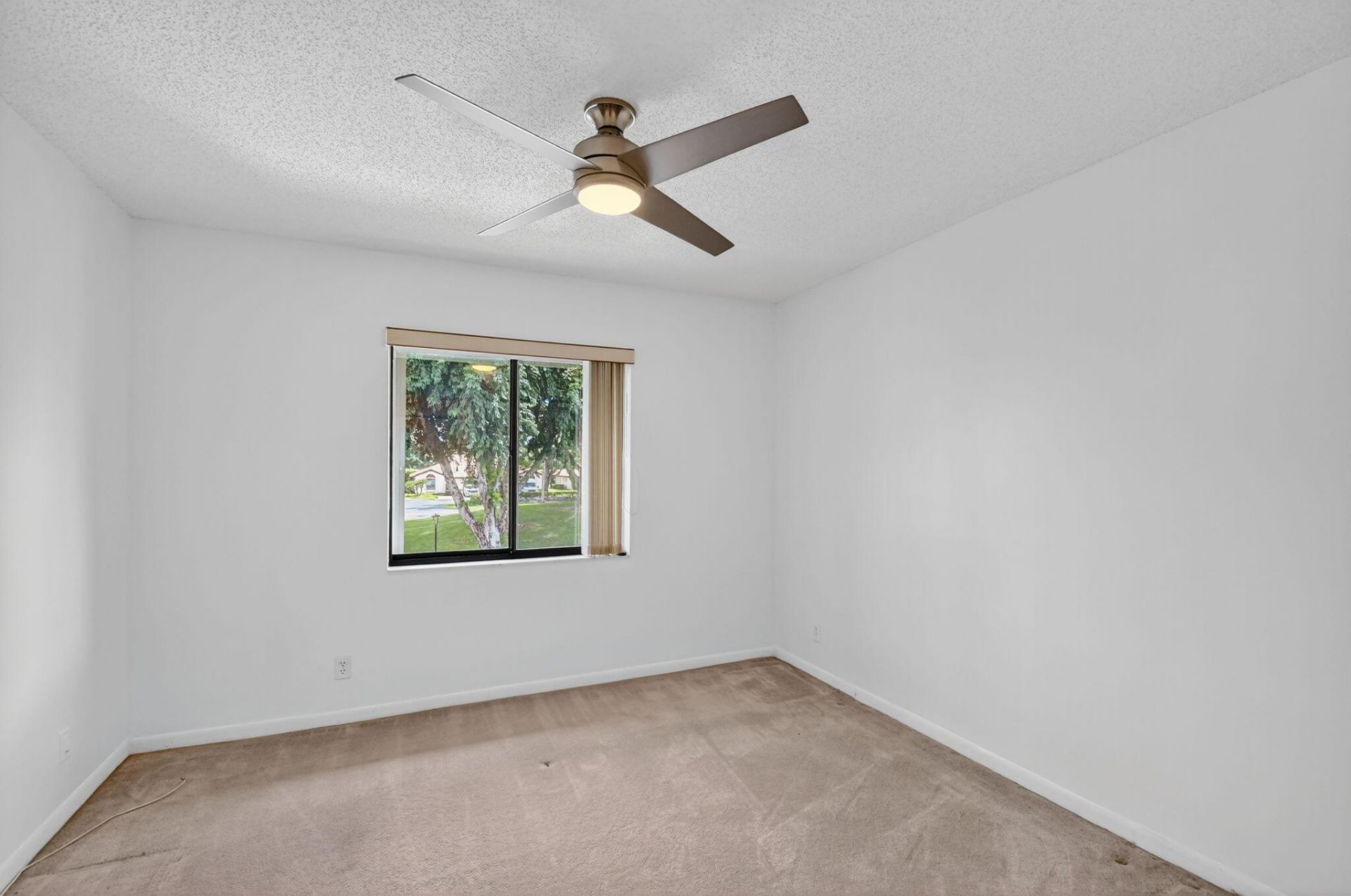 10631 Ocean Palm Way, Unit 202, Boynton Beach, FL 33437 Photo