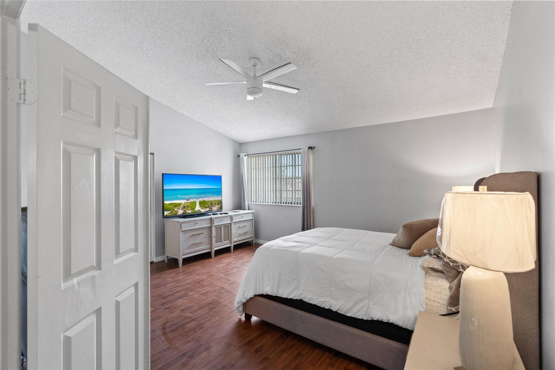 520 Sumter Avenue, Davie, FL 33325 Photo