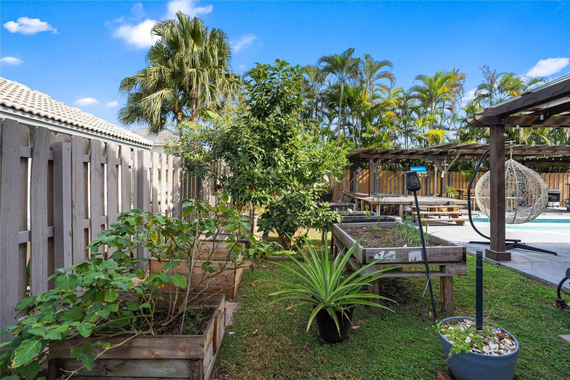 520 Sumter Avenue, Davie, FL 33325 Photo