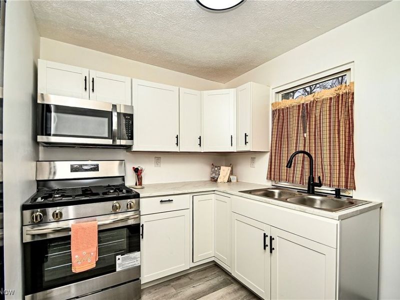 1228 Arnold Avenue, Akron, OH 44305 Photo 13