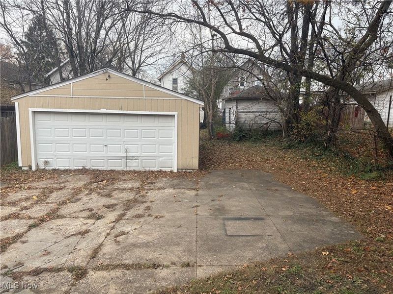 2286 6th Street SW, Akron, OH 44314 Photo 4