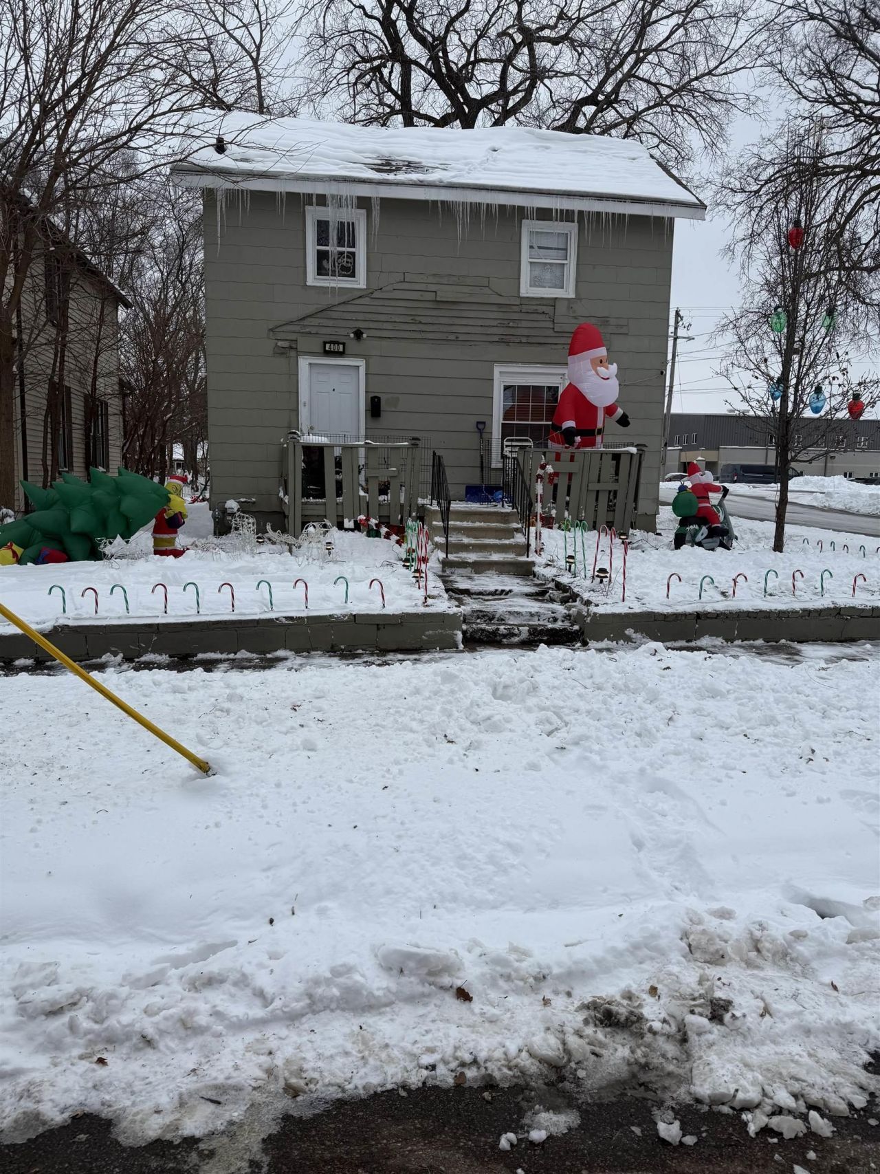 400 Elm Street, Waterloo, IA 50703 Main Photo