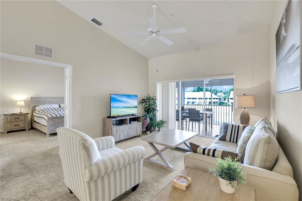 2373 Hidden Lake Ct, Unit 8110, Naples, FL 34112 Photo