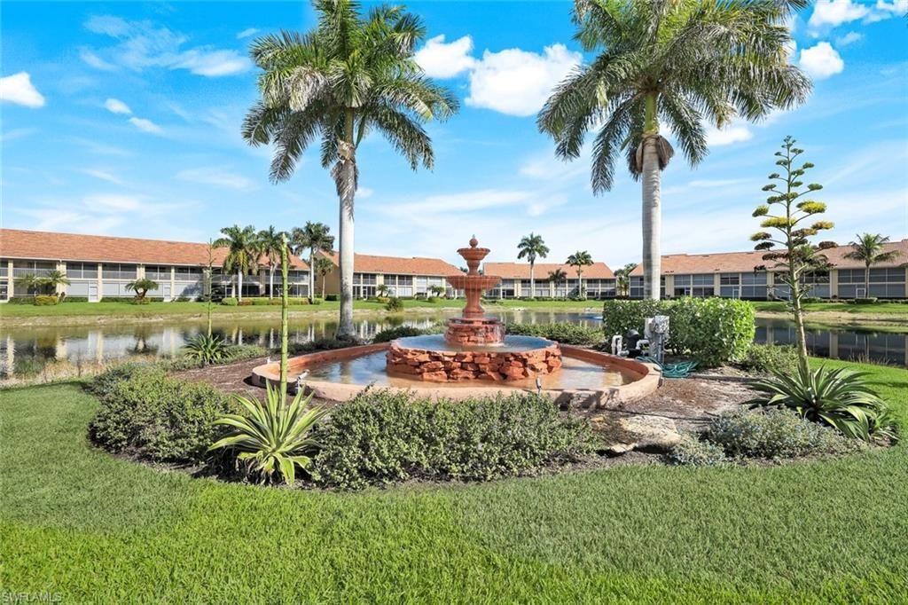 2373 Hidden Lake Ct, Unit 8110, Naples, FL 34112 Photo