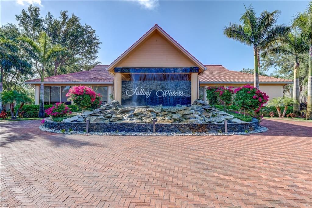 2373 Hidden Lake Ct, Unit 8110, Naples, FL 34112 Photo