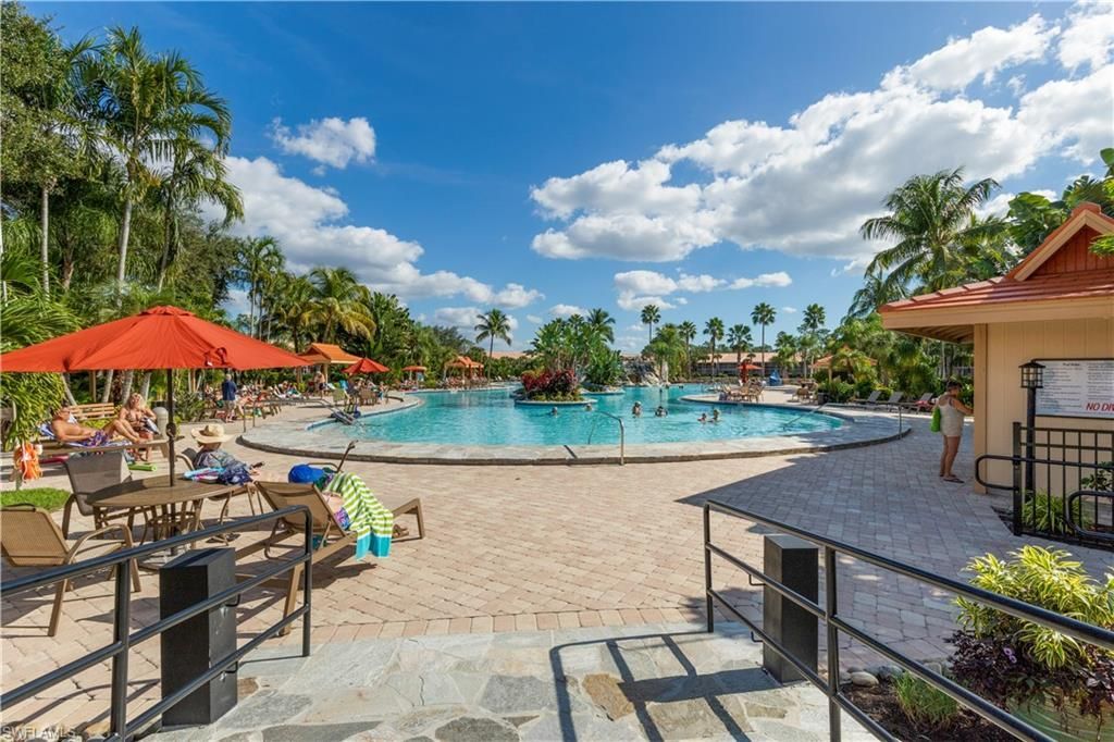 2373 Hidden Lake Ct, Unit 8110, Naples, FL 34112 Photo