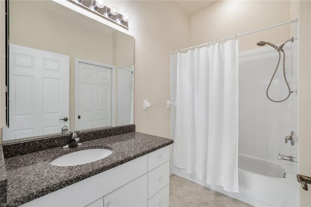2373 Hidden Lake Ct, Unit 8110, Naples, FL 34112 Photo