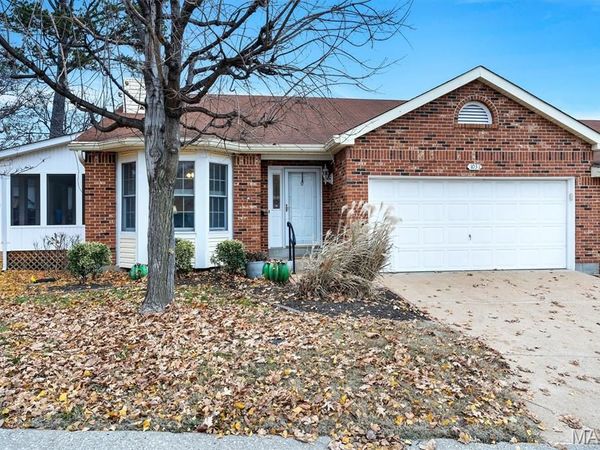 1031 Forder Square Drive, St Louis, MO 63129