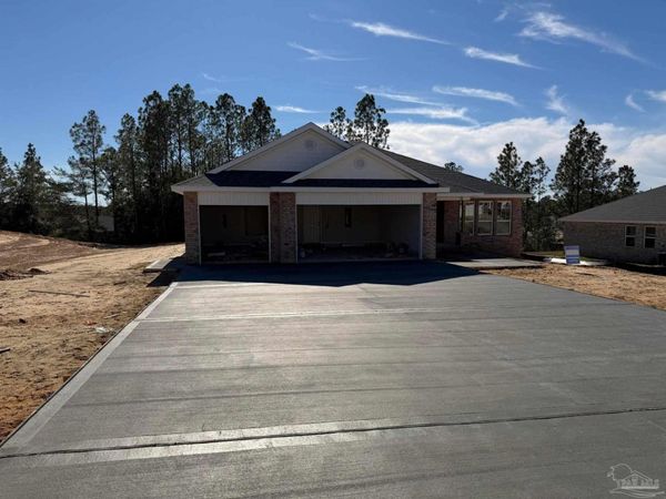 4789 Red Oak Dr, Milton, FL 32583