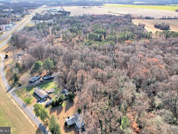1082 OLD CEMETERY ROAD, MILFORD, DE 19963