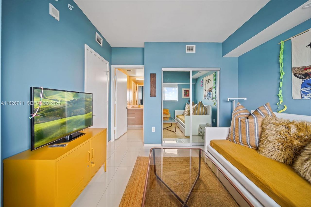 460 NE 28th St, Unit 3904, Miami, FL 33137 Photo