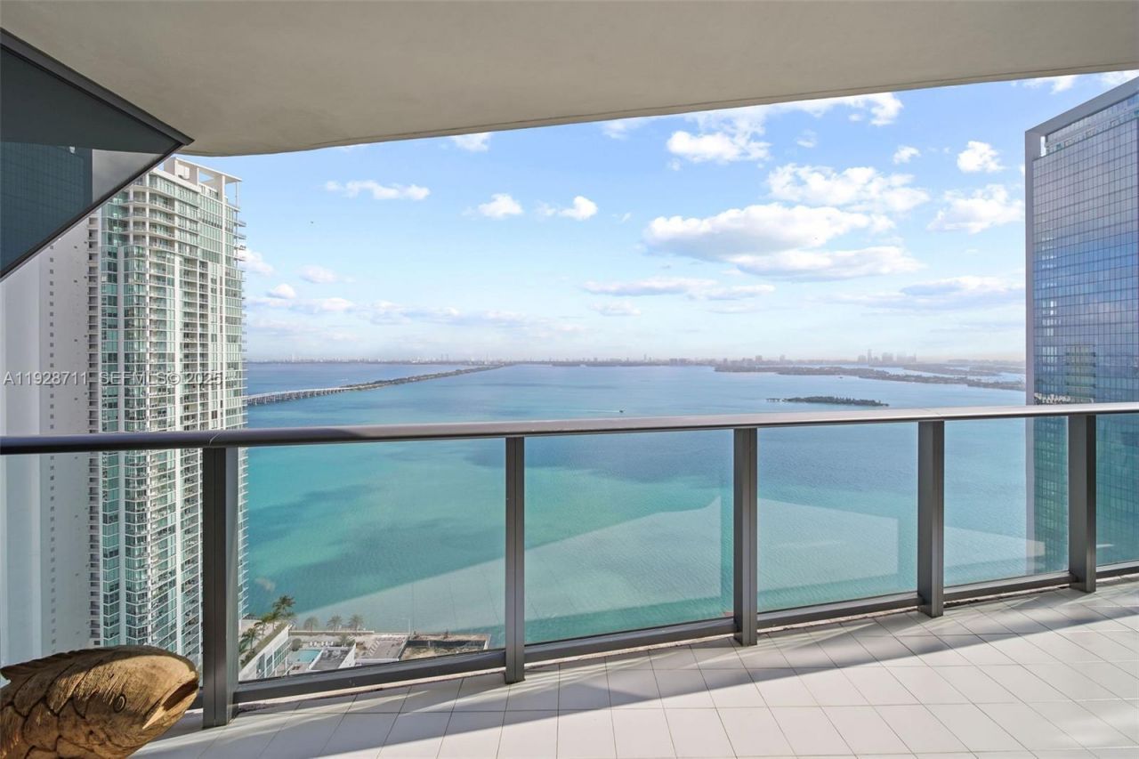 460 NE 28th St, Unit 3904, Miami, FL 33137 Photo