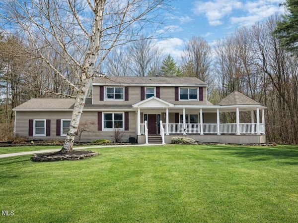 6 Bishops Court, Queensbury, NY 12804