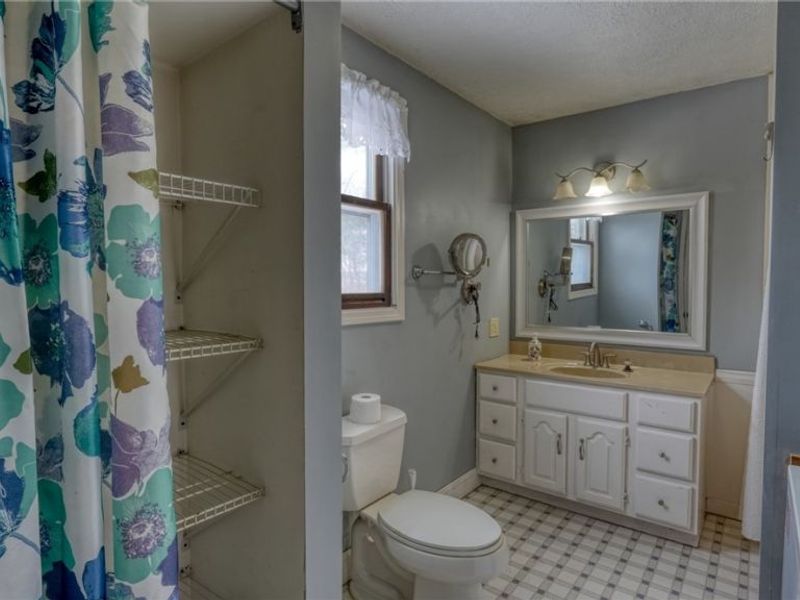 110 Cherry Lane, New Concord, OH 43762 Photo 14