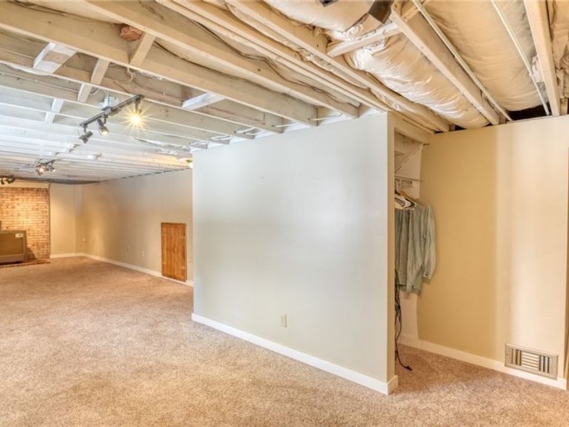 110 Cherry Lane, New Concord, OH 43762 Photo 28