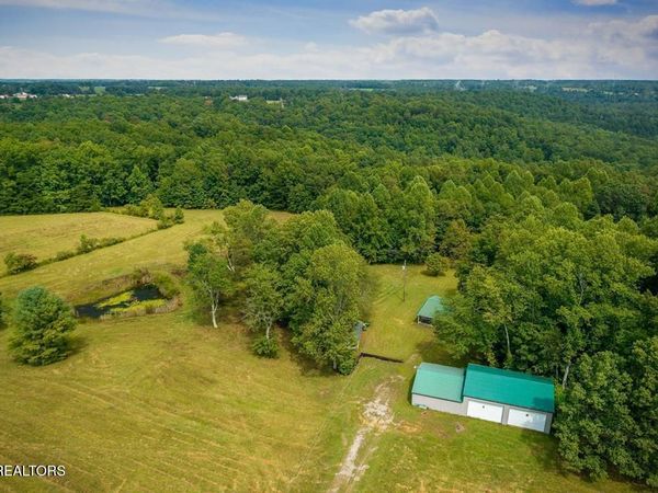 229 Craig Rd, Monterey, TN 38574