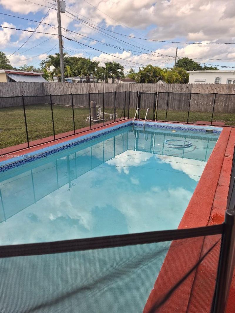 4320 SW 98th Ct, Miami, FL 33165 Photo