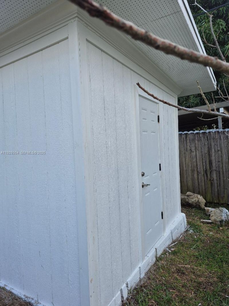 4320 SW 98th Ct, Miami, FL 33165 Photo