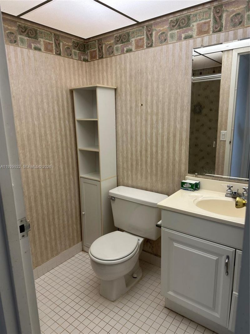 25 Saxony A, Unit A, Delray Beach, FL 33446 Photo