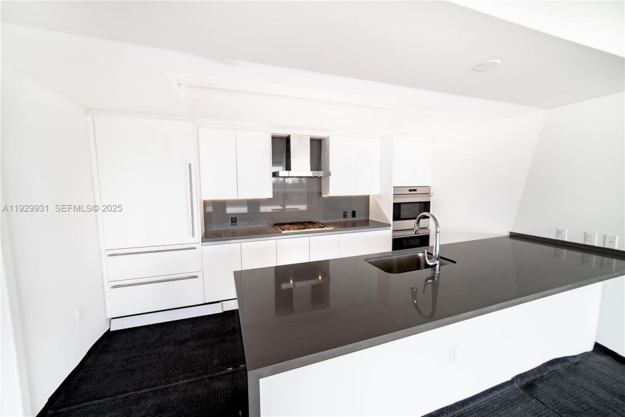 1180 N Federal Hwy, Unit 602, Fort Lauderdale, FL 33304 Photo