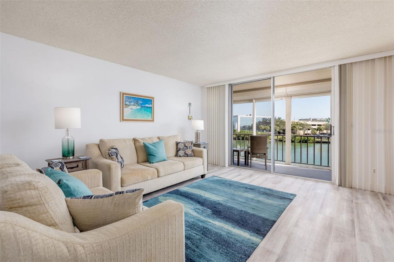 7405 Bay Island Drive S, Unit 321, South Pasadena, FL 33707 Photo