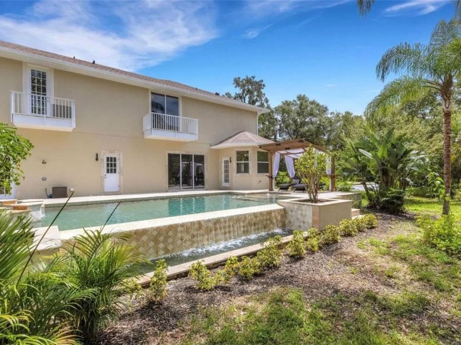 Property Image 61