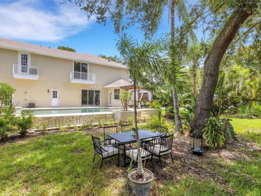 Property Image 63