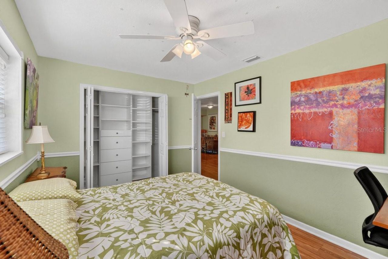 810 E 9th Avenue, New Smyrna Beach, FL 32169 Photo