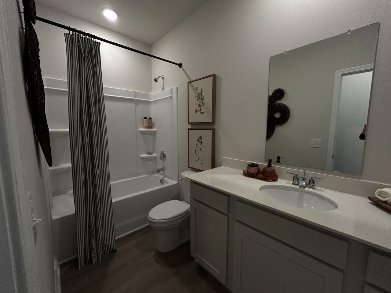 5034 Blackberry Lane Photo 12