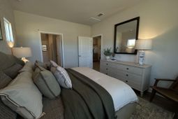 5034 Blackberry Lane photo 4