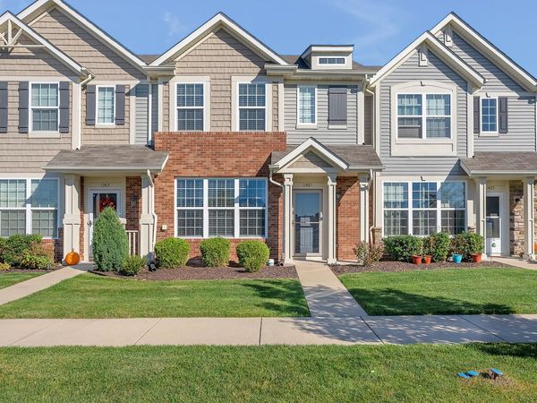 11421 Vermont Place, Crown Point, IN 46307