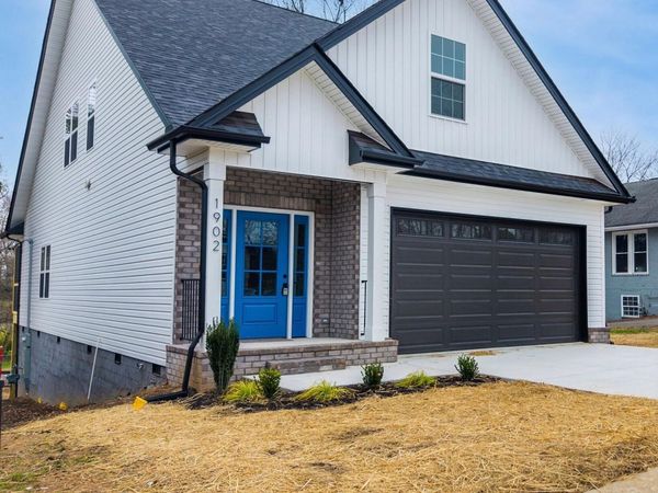 1902 Woodbine Ave, Knoxville, TN 37917