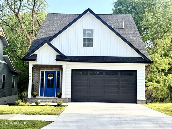 1902 Woodbine Ave, Knoxville, TN 37917