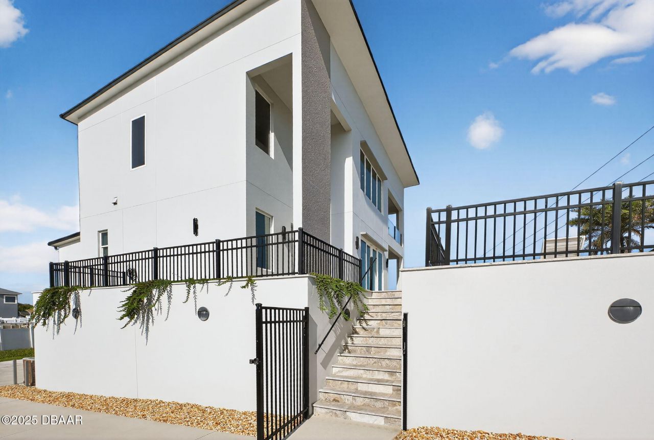 3662 Ocean Shore Boulevard, Ormond Beach, FL 32176 Photo