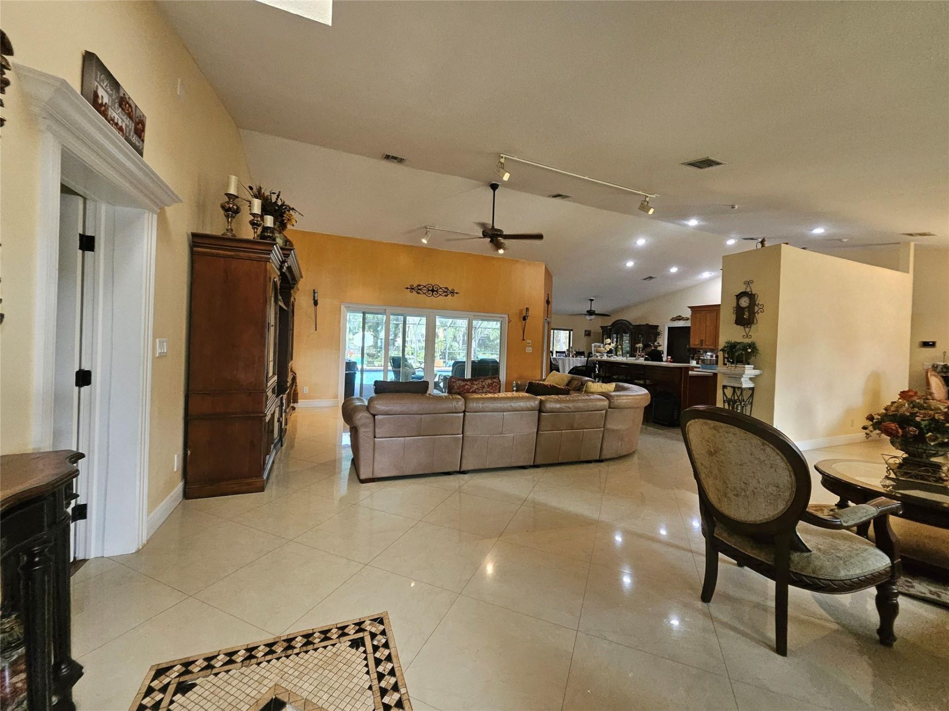 197 NW 113th Way, Coral Springs, FL 33071 Photo