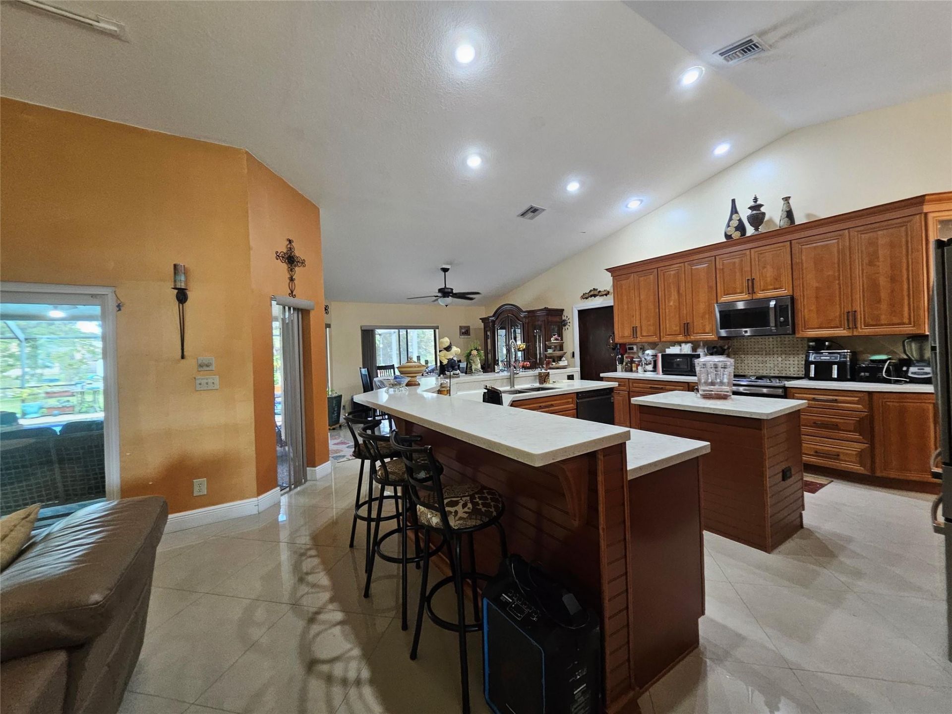 197 NW 113th Way, Coral Springs, FL 33071 Photo
